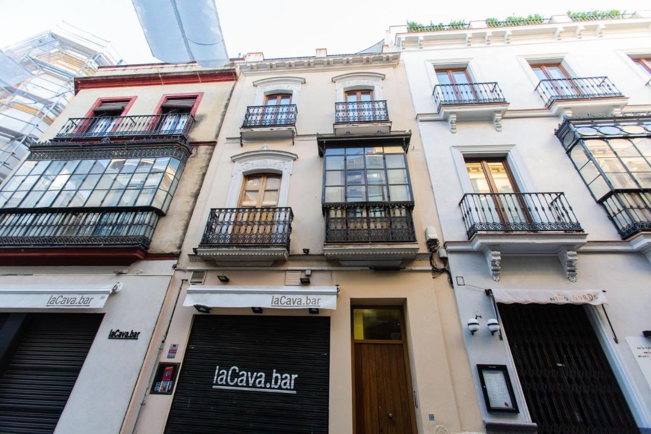 Hernando Colon 12 Sevilla Bagian luar foto